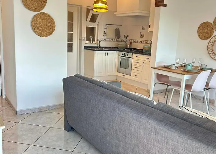 Casa Joao Bravo * אלבופיירה