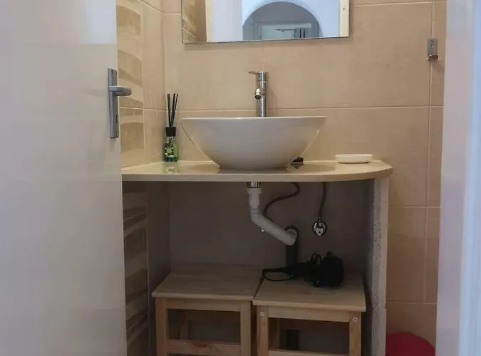 Casa Joao Bravo * אלבופיירה