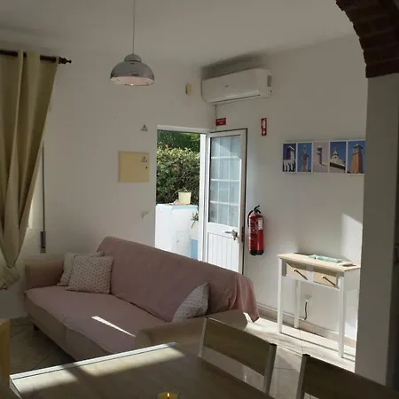 Casa Joao Bravo *